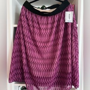 NWT LuLaRow Lola Skirt. Size XL.